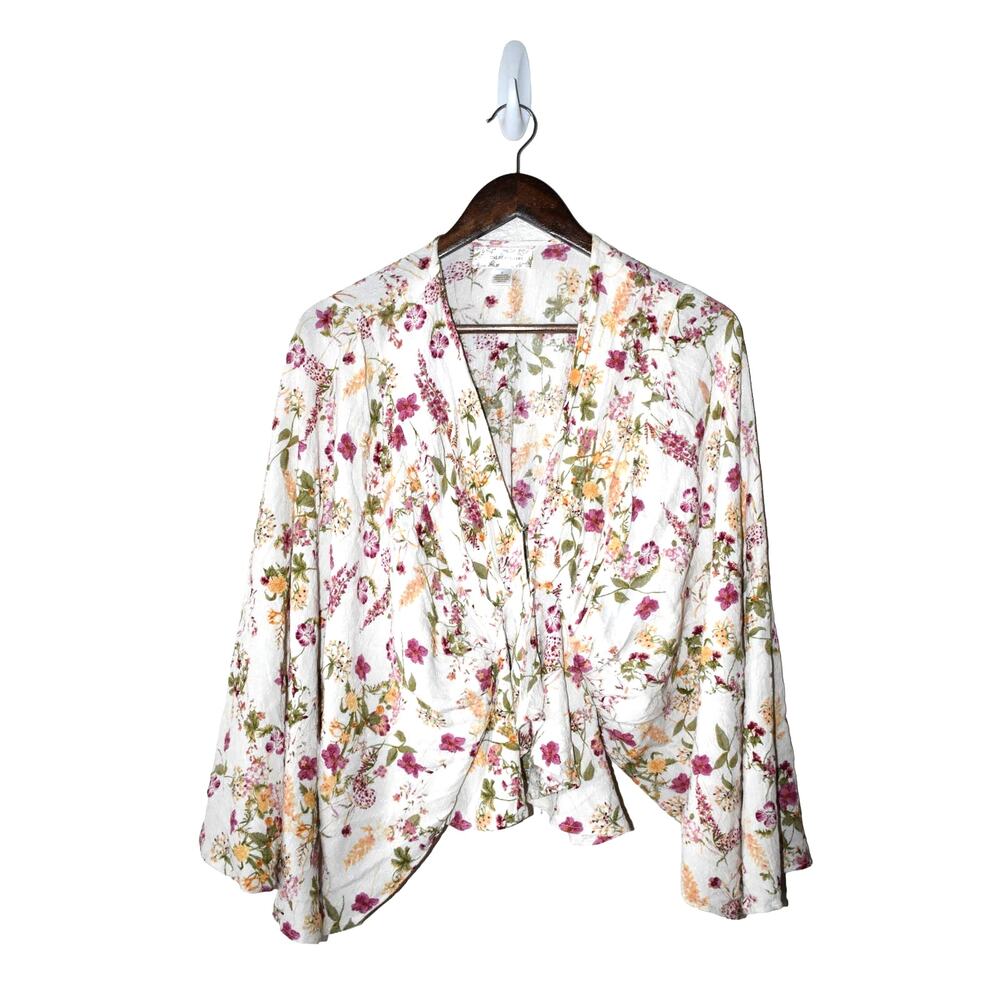 Band of Gypsies Floral Blouse - Beautiful spring /summer Colors White and Pink